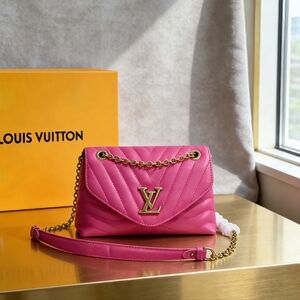 Louis Vuitton NEW WAVE CHAIN BAG MM